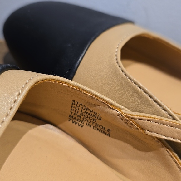 Torrid - 7 WW, Cap Toe Slingback Flat (Wide Width) in Tan & Black - Picture 5 of 13